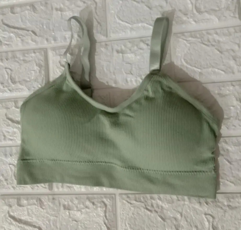 Women's Breathable Padded Sports Bra – Adjustable Straps | Anti-Sweat Shockproof Gym Workout Top