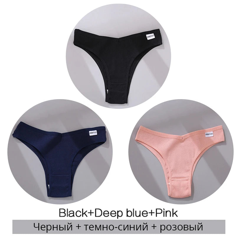 3-Pack Seamless Cotton Brief Panties – Breathable Low-Rise Underwear for Women (M–XL, 28 Color Sets)