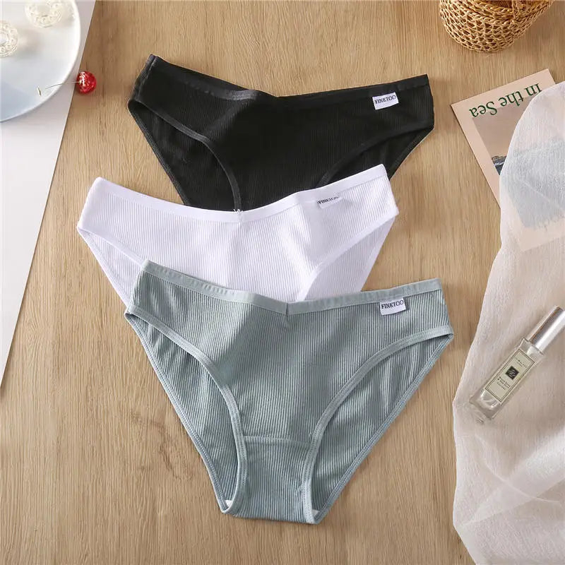 FINETOO 4Pcs/Set M-4XL Cotton Panties Female Underpants Sexy Panties for Women Briefs Underwear Plus Size Pantys Lingerie