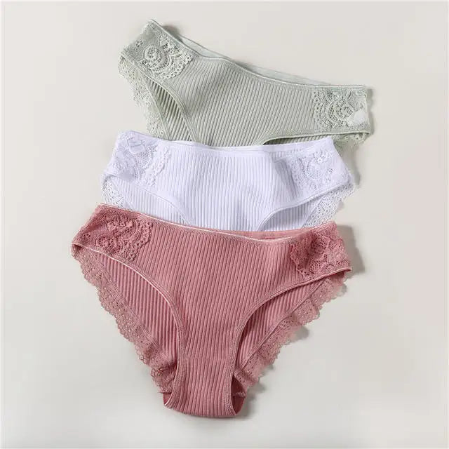 FINETOO 3PCS/Set Cotton Panties Women Underwear Sexy Panties Lace Brief for Female Panty Lingerie Low Waist Floral culotte femme