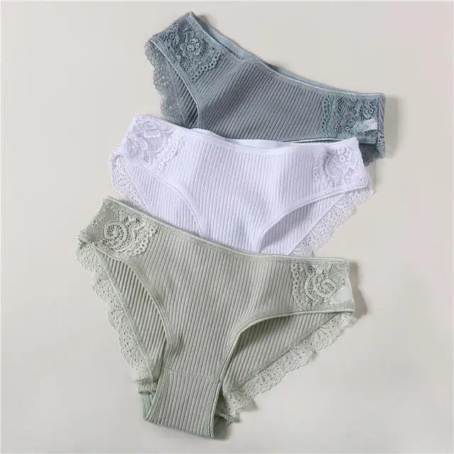 FINETOO 3PCS/Set Cotton Panties Women Underwear Sexy Panties Lace Brief for Female Panty Lingerie Low Waist Floral culotte femme