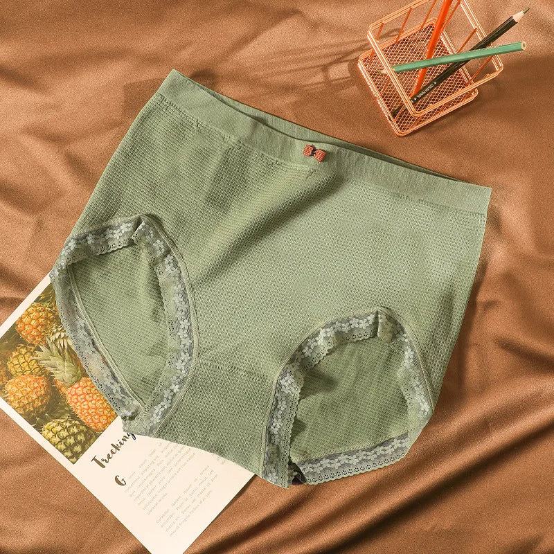 Women's Plus Size High Elastic Briefs | Anti-Bacterial Breathable Lace Underwear (80–150kg)