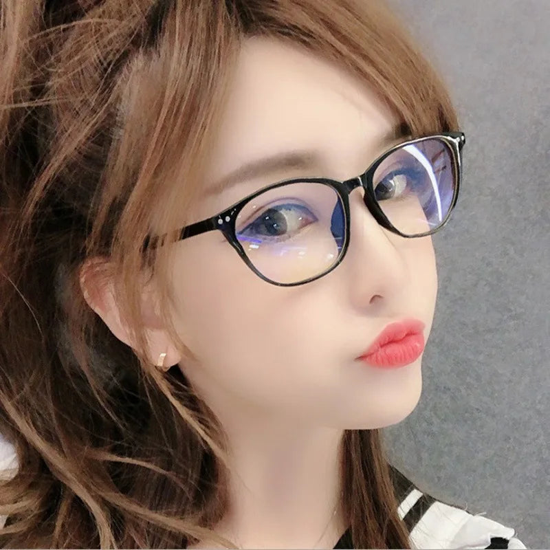 Oval Reading Glasses | Pink, Black or Blue, +1.00 to +4.00
