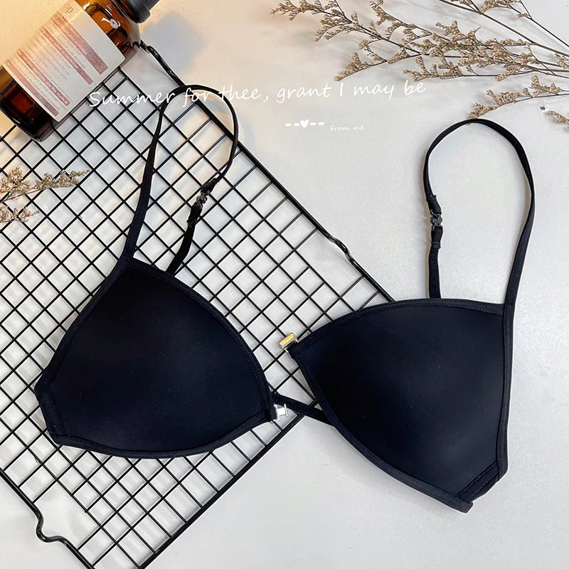 Triangle Cup Front-Closure Bralette — Seamless Wire-Free Cross-Back Bra