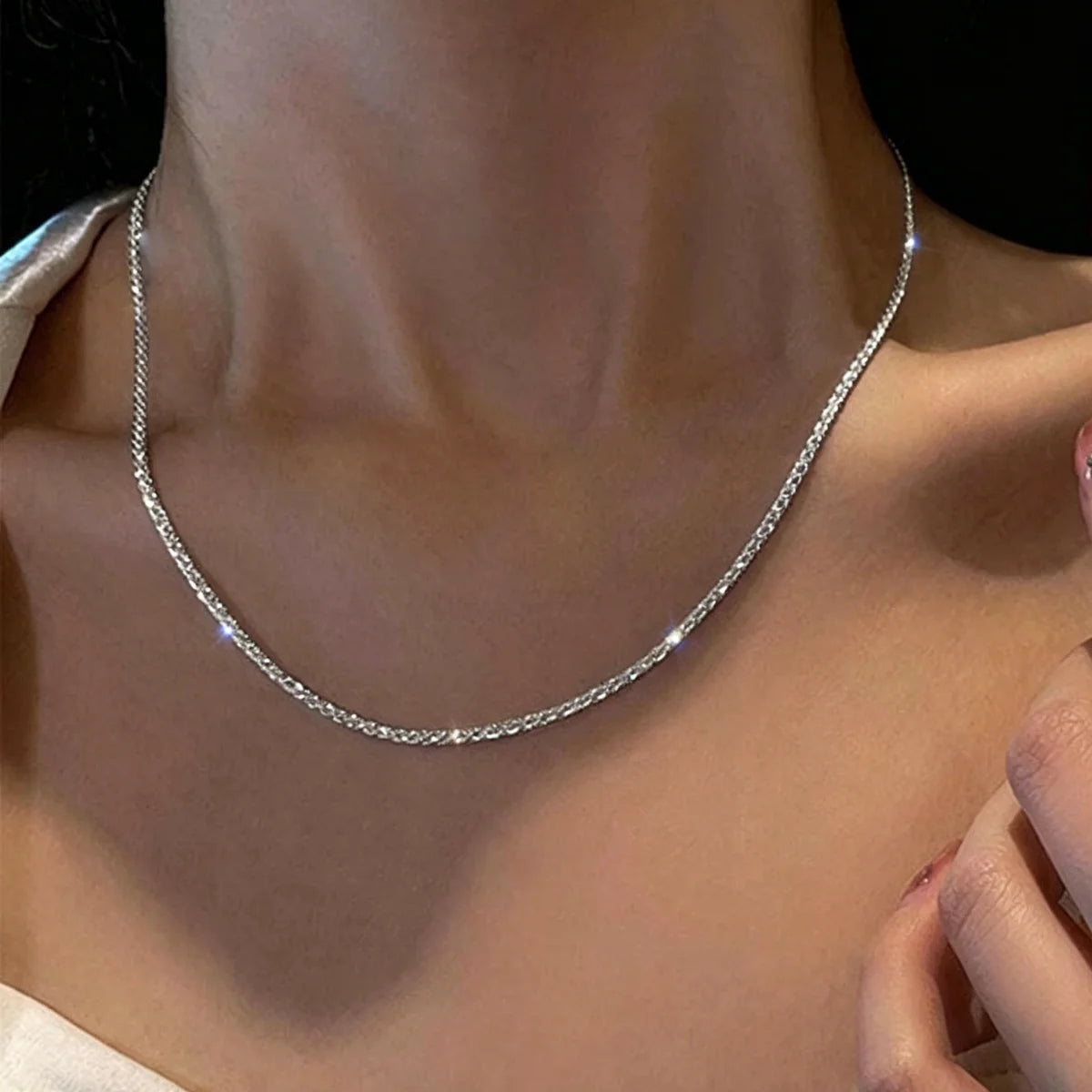 Sparkling Chain Choker Necklace – Minimalist Stainless Steel Clavicle Collar for Women