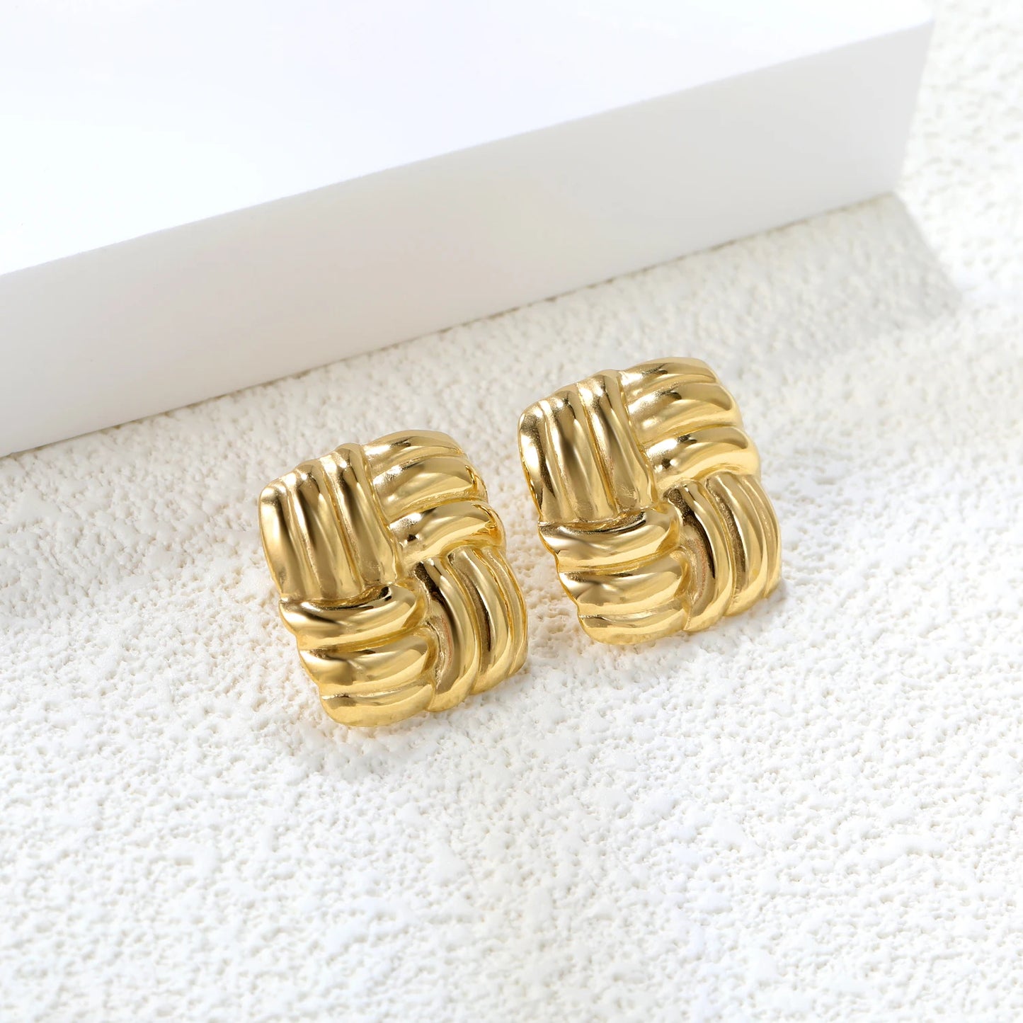Large Geometric Stud Earrings – 18K Gold-Plated Stainless Steel Round Piercing Earrings for Women