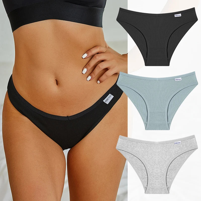 3-Pack Plus Size Cotton Brief Panties – Soft Breathable Low-Rise Underwear for Women (M–4XL, 11 Color Sets)