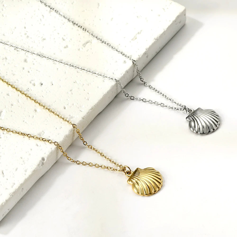 Shell Jewelry Set – 18K Gold-Plated Stainless Steel Necklace, Earrings & Bracelet for Women