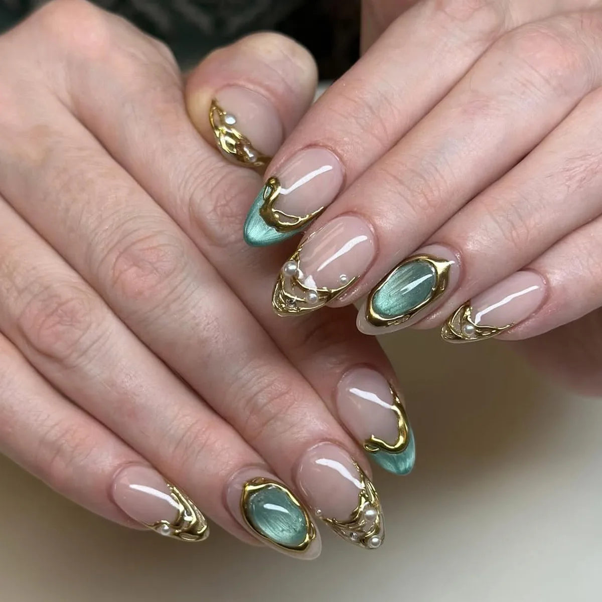 Medium Almond Cat Eye Press-On Nails - Glitter & Gold-Tone Designs, 24 Pieces