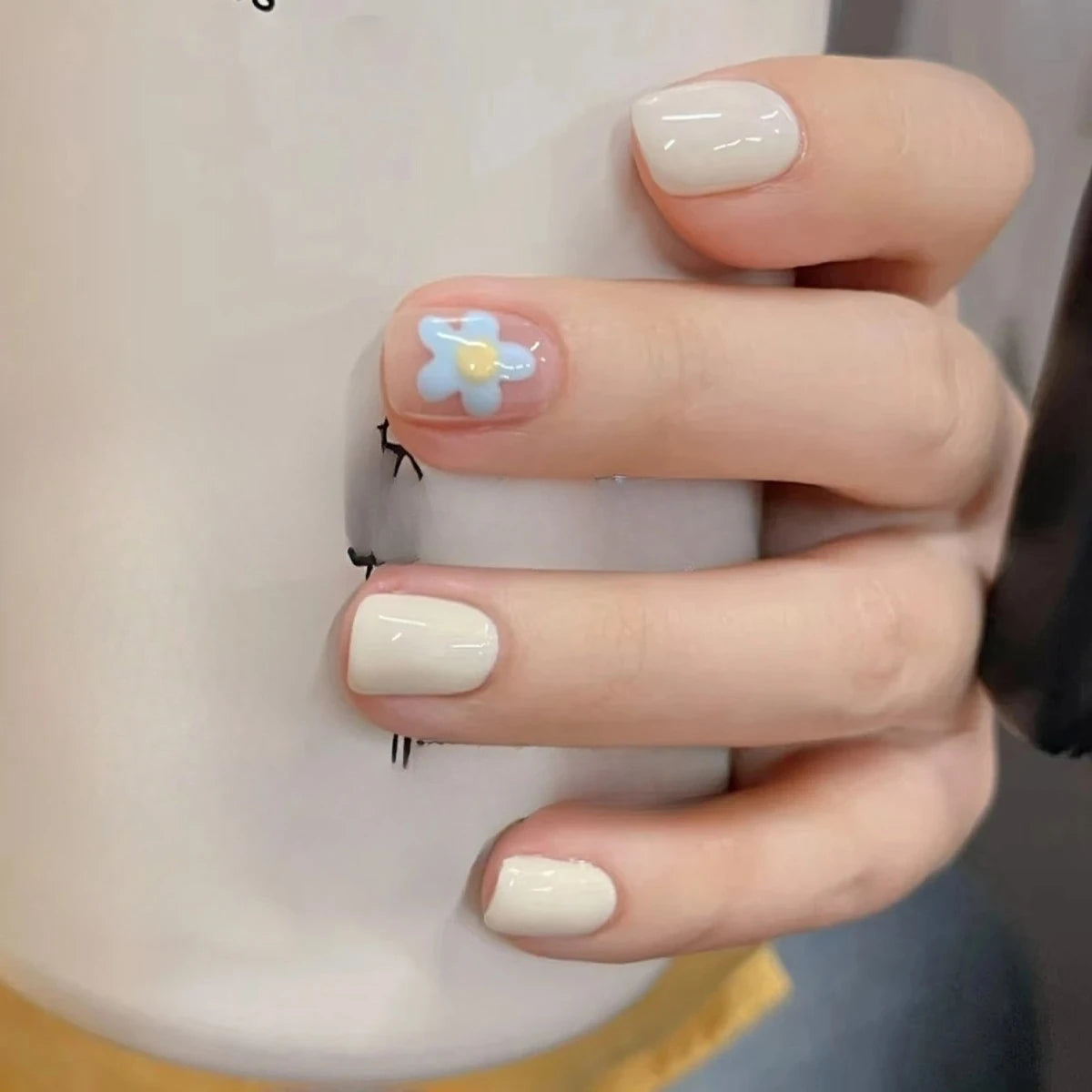 Short Press-On Nails - French Tip, Bow & Glitter Designs, 24 Pieces