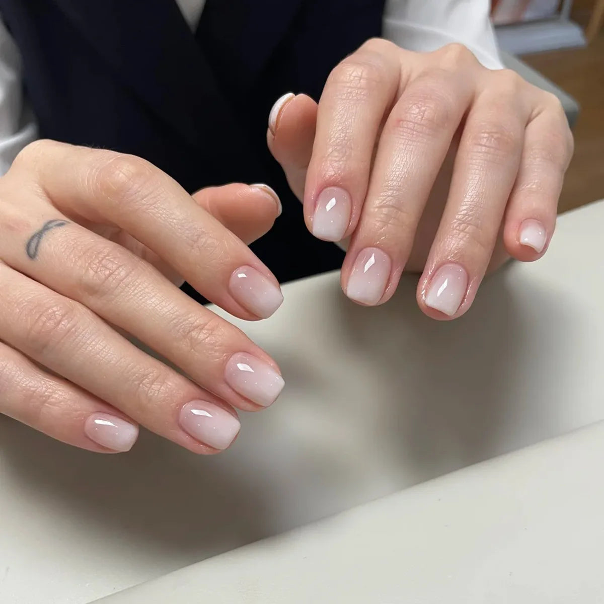 Short Ballerina Press-On Nails – Ombre Gradient Designs, 24 Pieces