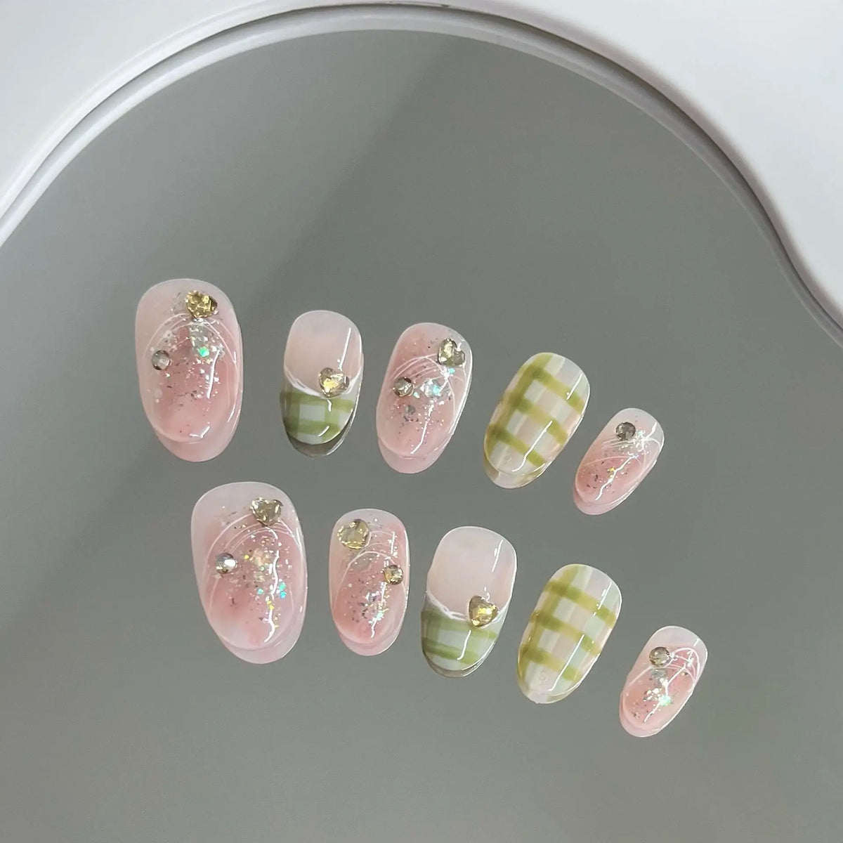 Short Caramel Press-On Nails – Handmade Leopard & Amber Designs, 10 Pieces