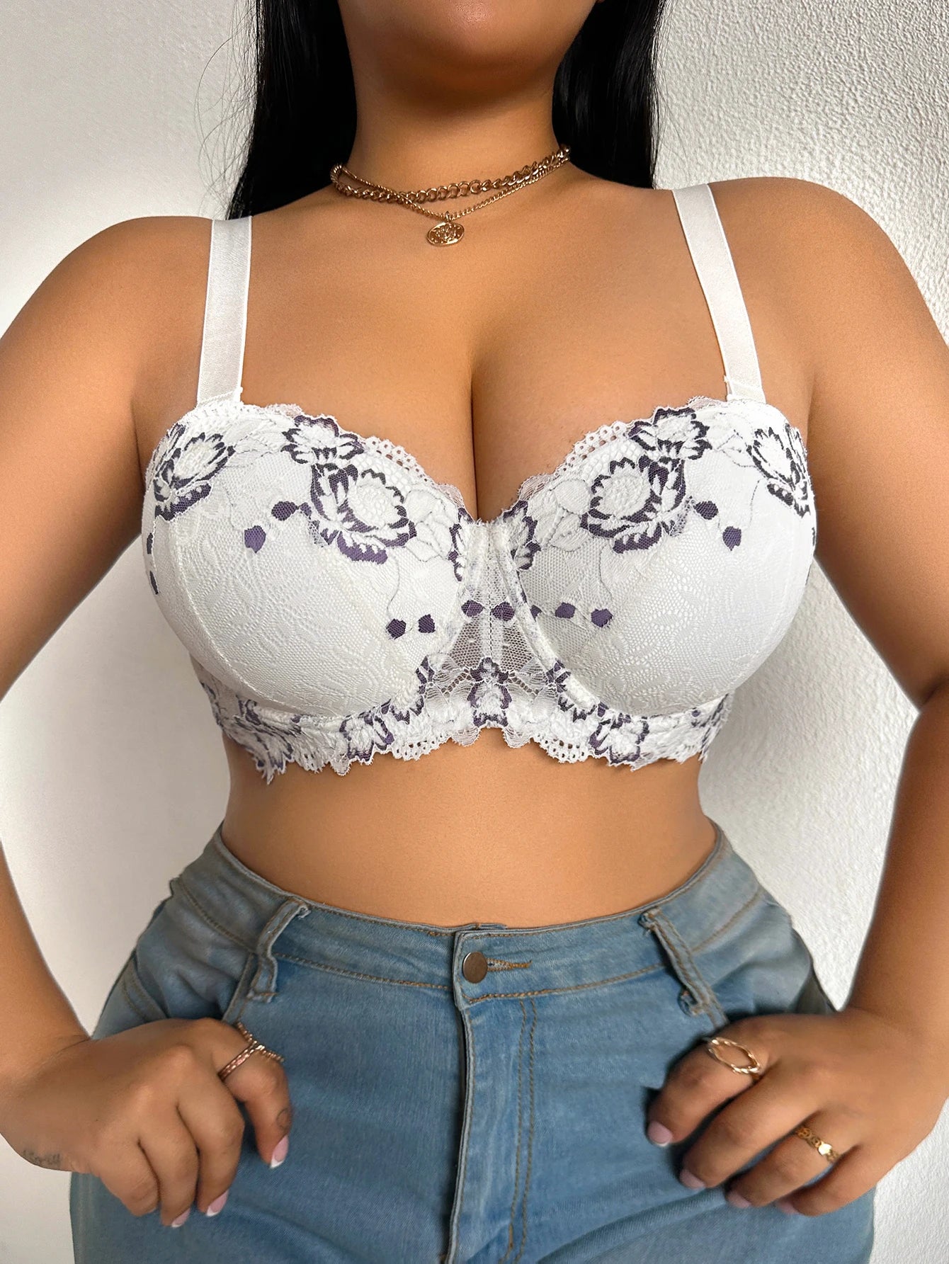 Plus Size Floral Embroidery Push-Up Bra — Wide Strap Underwire | Women's Bra