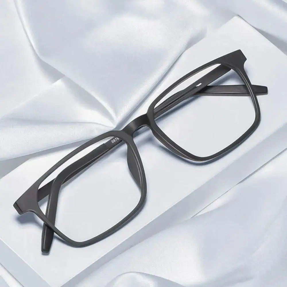 Rectangle Reading Glasses | Black & Matte Black, +1.00 to +4.00