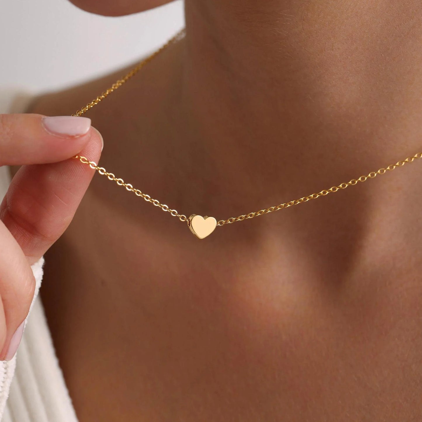 Heart Pendant Necklace – Stainless Steel Clavicle Choker for Women & Girls