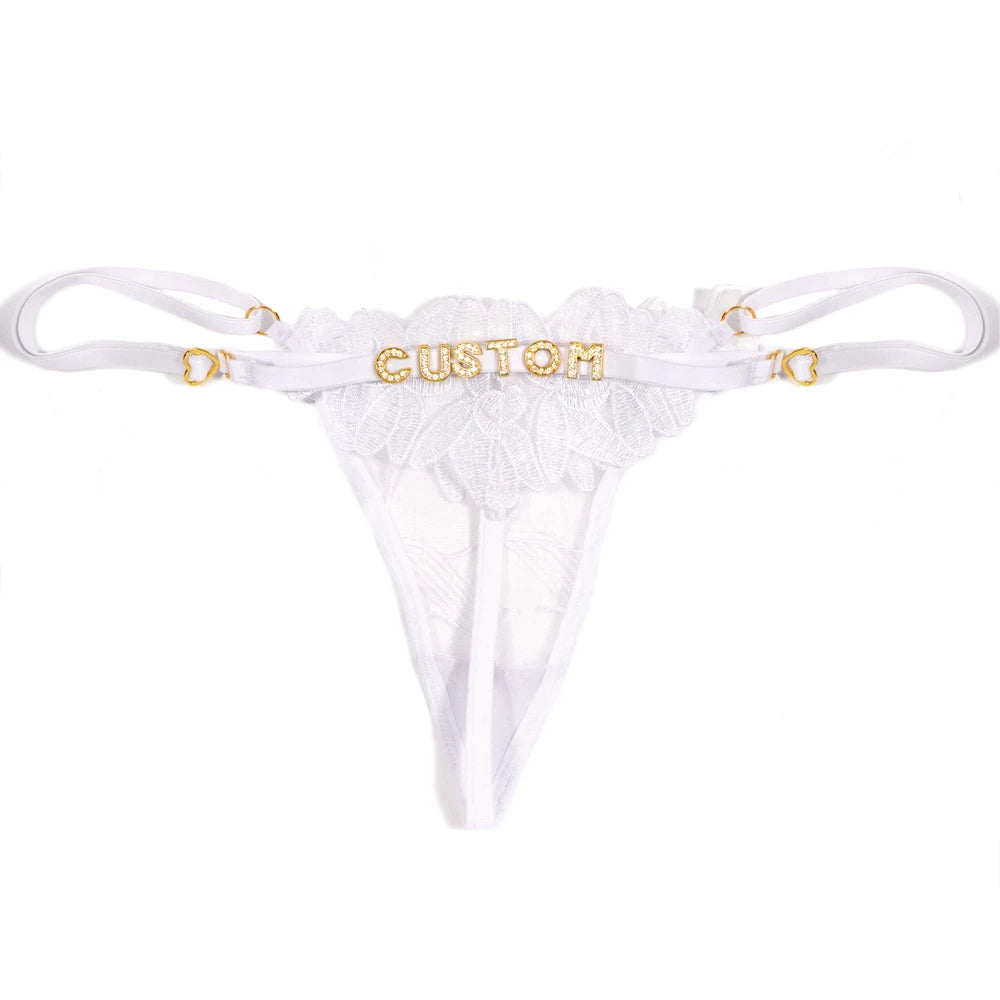 سروال داخلي ثونغ دانتيل بتصميم قلب كريستالي واسم مخصص — حروف قابلة للفصل