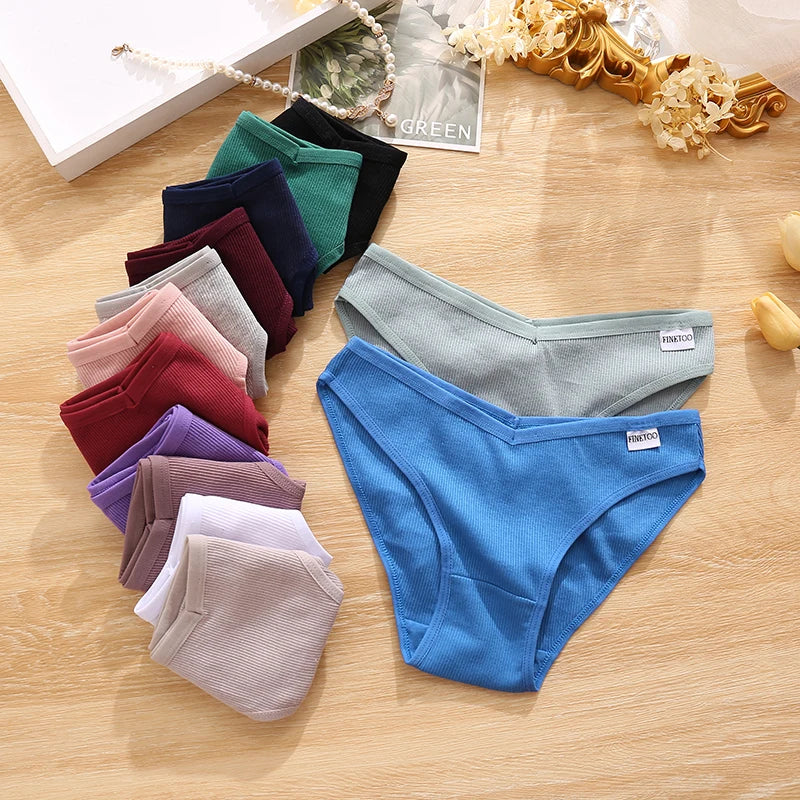 3-Pack Plus Size Cotton Brief Panties – Soft Low-Rise Everyday Underwear for Women (M–4XL, 18 Color Sets)