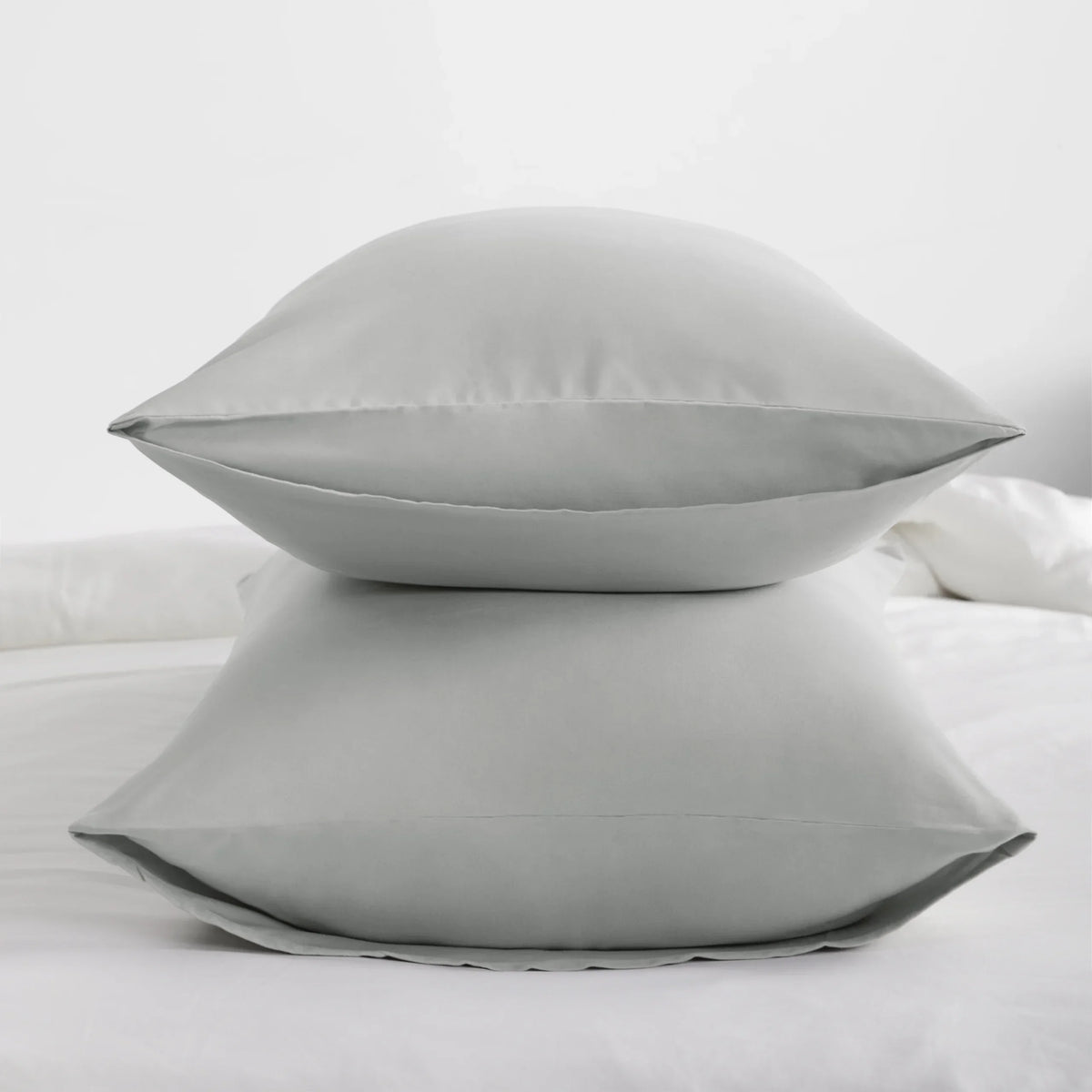4-Pack Microfiber Pillowcases with Envelope Closure