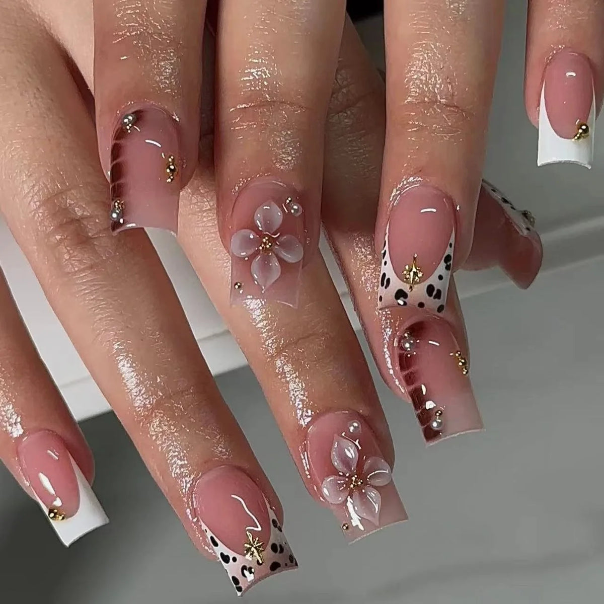 Medium Square Press-On Nails with Adhesive - Blush Pink Floral & French, 24 Pieces