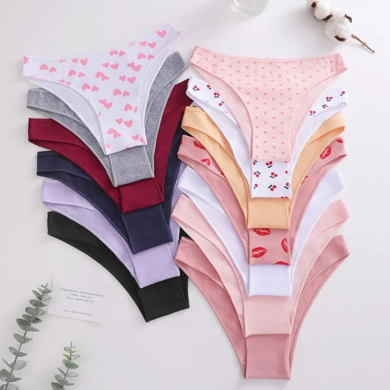 4-Pack Cotton Low-Rise Briefs – Soft Breathable Everyday Underwear for Women (M–2XL, 19 Color Sets)