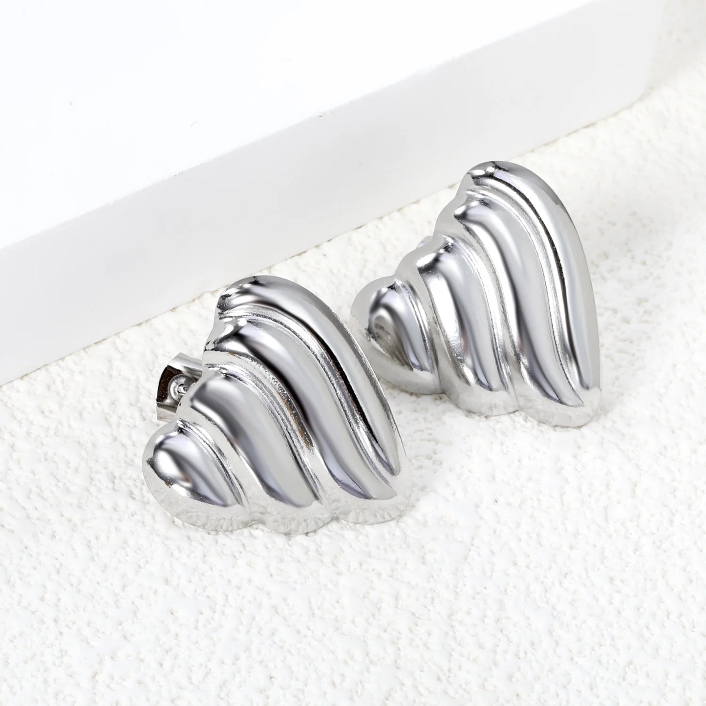 Large Geometric Stud Earrings – 18K Gold-Plated Stainless Steel Round Piercing Earrings for Women