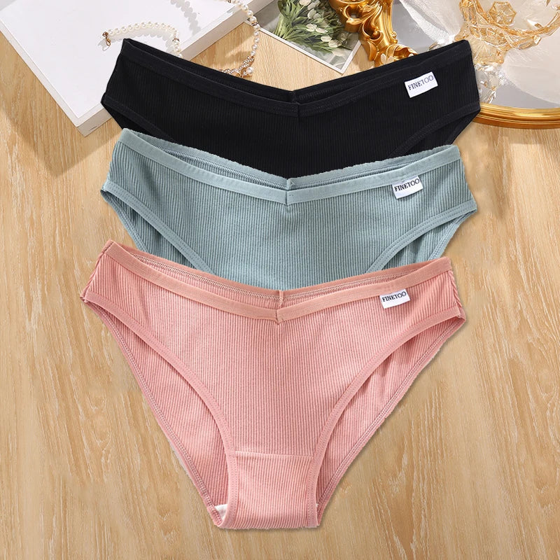 3-Pack Plus Size Cotton Brief Panties – Soft Low-Rise Everyday Underwear for Women (M–4XL, 18 Color Sets)