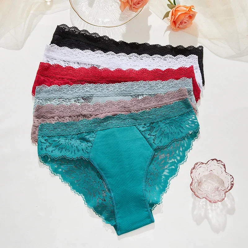 3-Pack Seamless Lace Hollow-Out Brief Panties – Soft Breathable Low-Rise Underwear for Women (S–XL, 20 Color Sets)