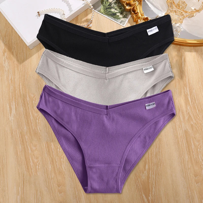 3-Pack Plus Size Cotton Brief Panties – Soft Low-Rise Everyday Underwear for Women (M–4XL, 18 Color Sets)