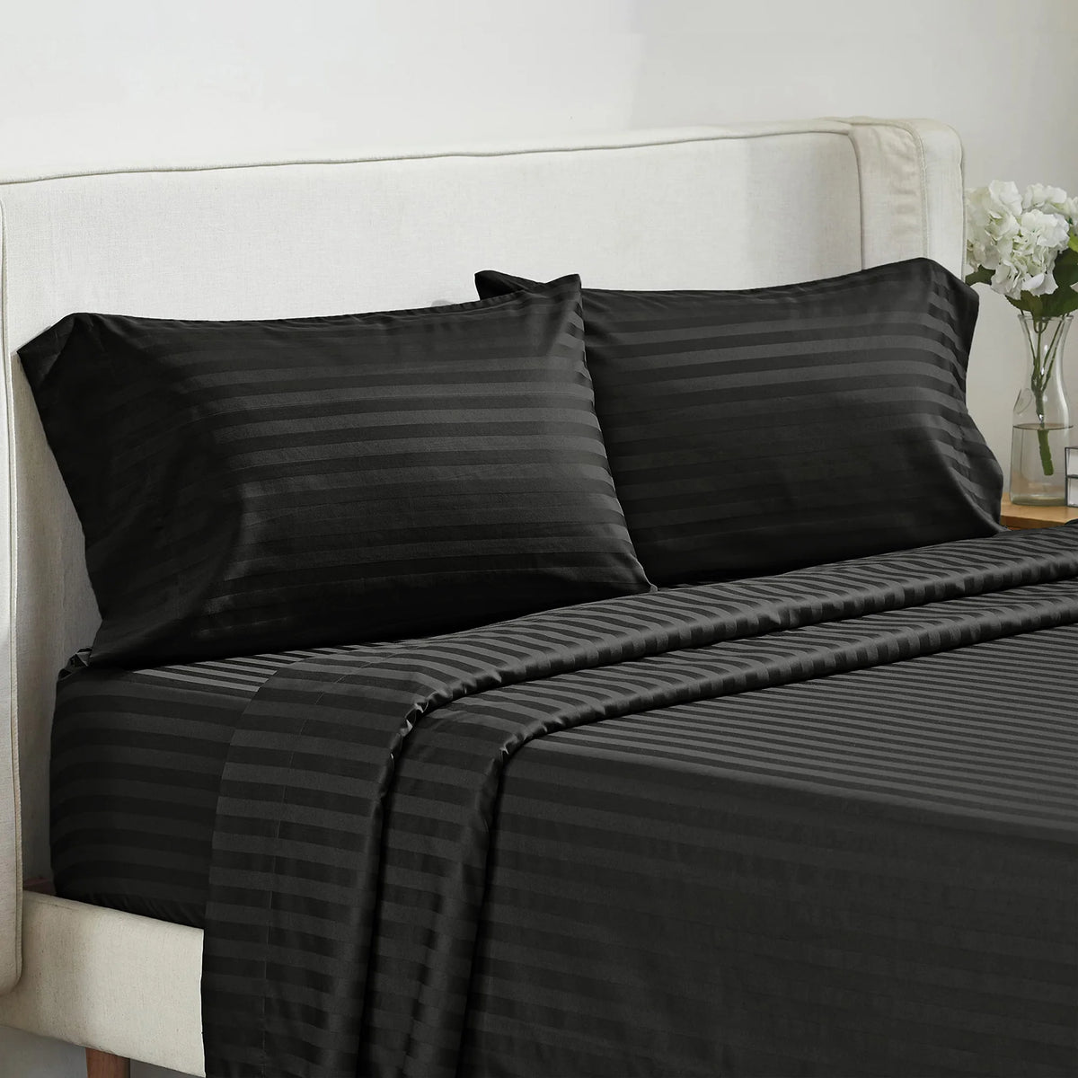 4-Piece Microfiber Bed Sheet Set with Deep Pocket Fitted Sheet