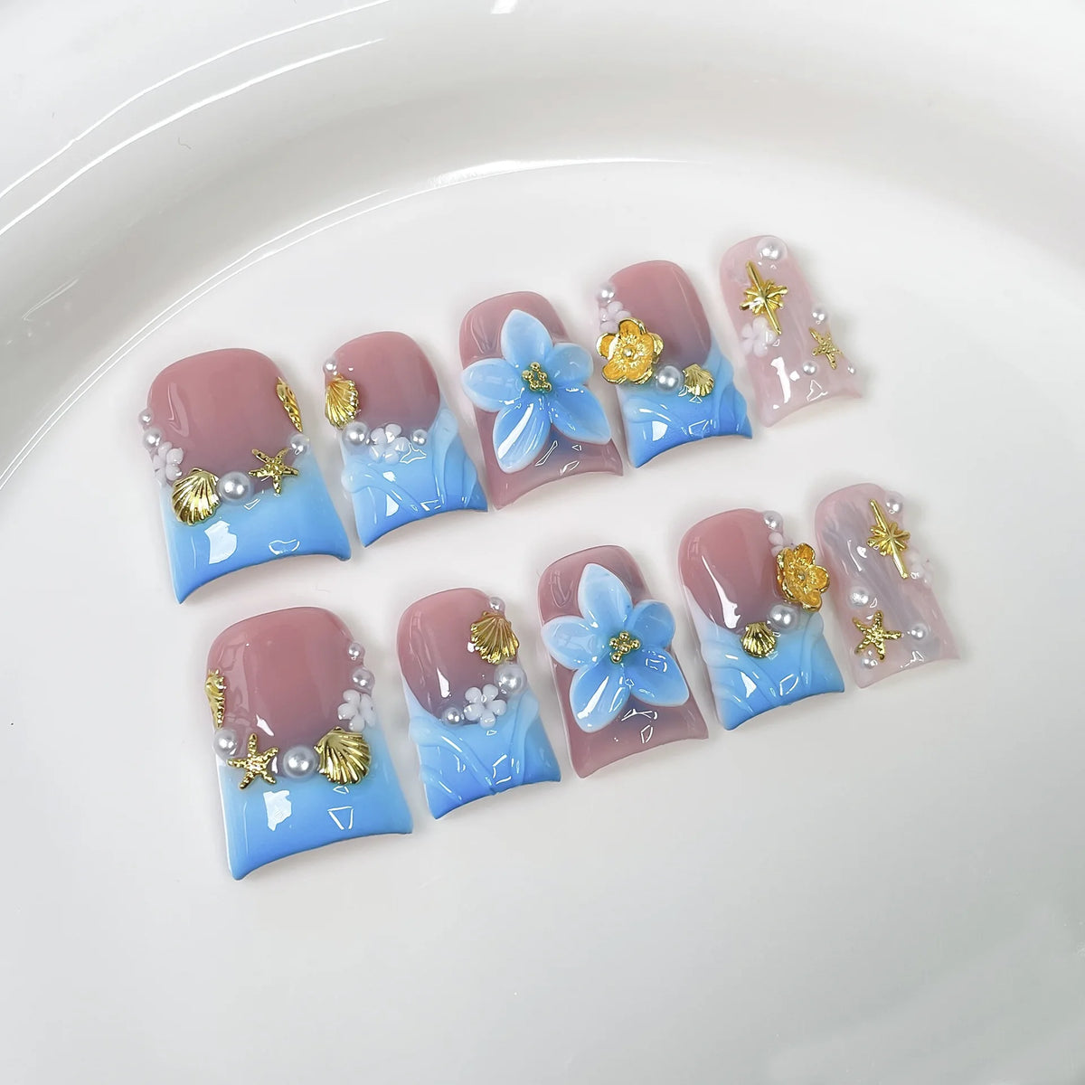 Handmade Duck Tip Press-On Nails - Ocean-Inspired 3D Floral, 10 Pieces