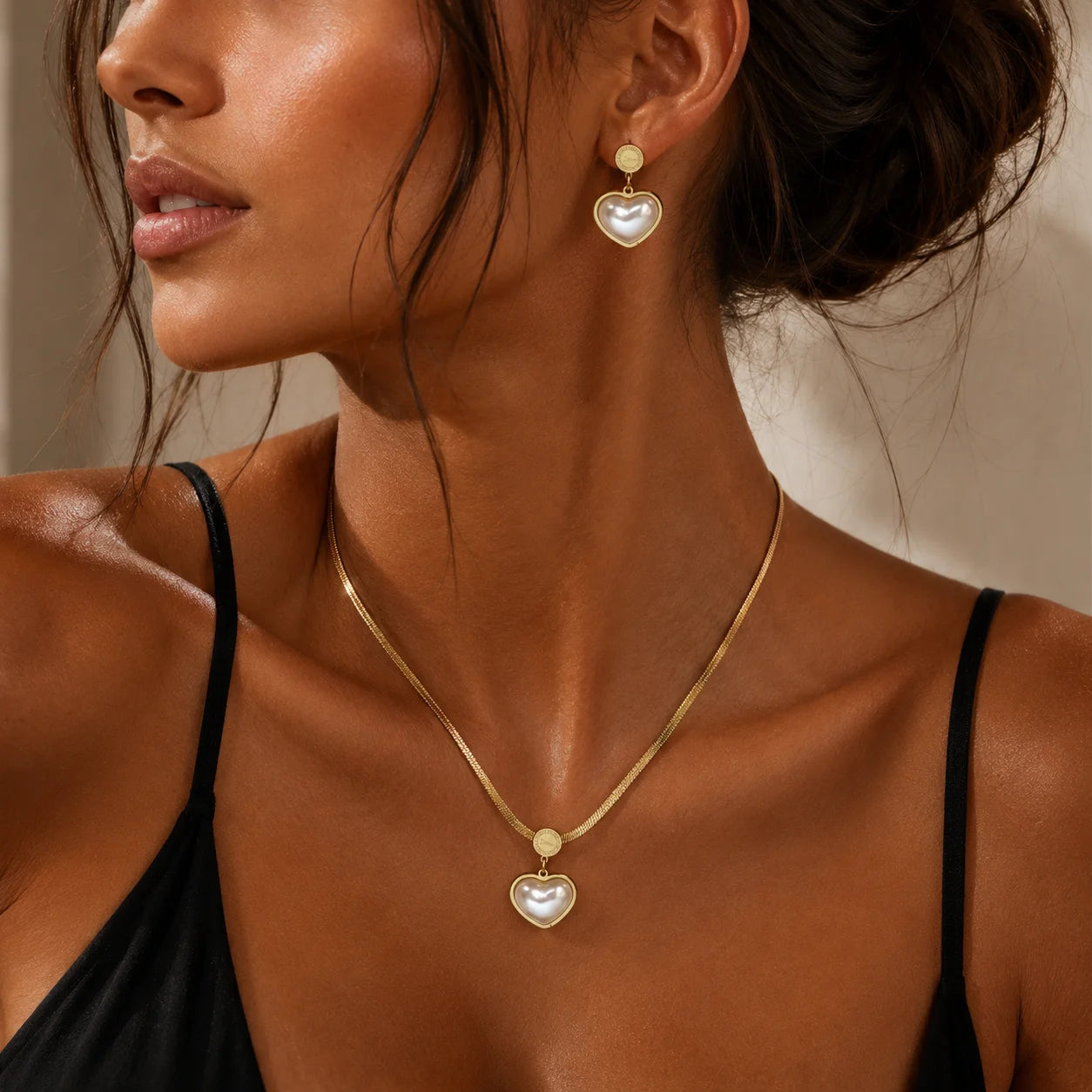 Cubic Heart Jewelry Set – 18K Gold-Plated Stainless Steel Necklace & Bracelet for Women