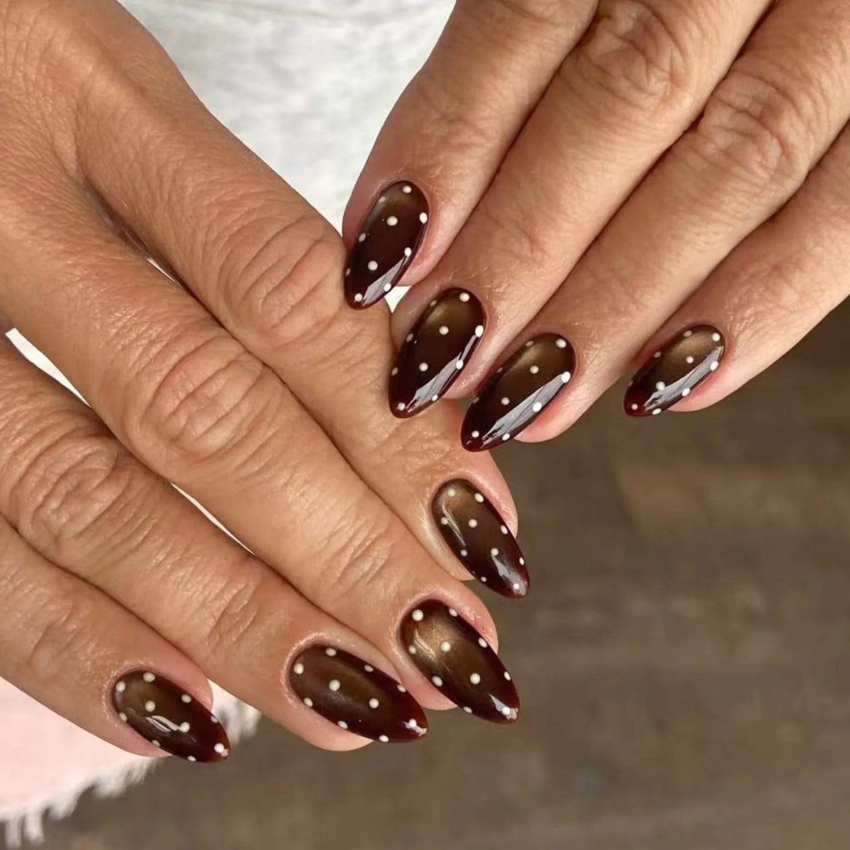 Medium Almond Cat Eye Press-On Nails - Glitter & Gold-Tone Designs, 24 Pieces