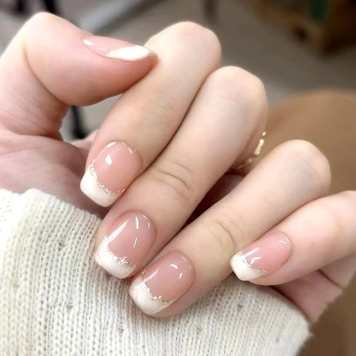 Short Press-On Nails - French Tip, Bow & Glitter Designs, 24 Pieces