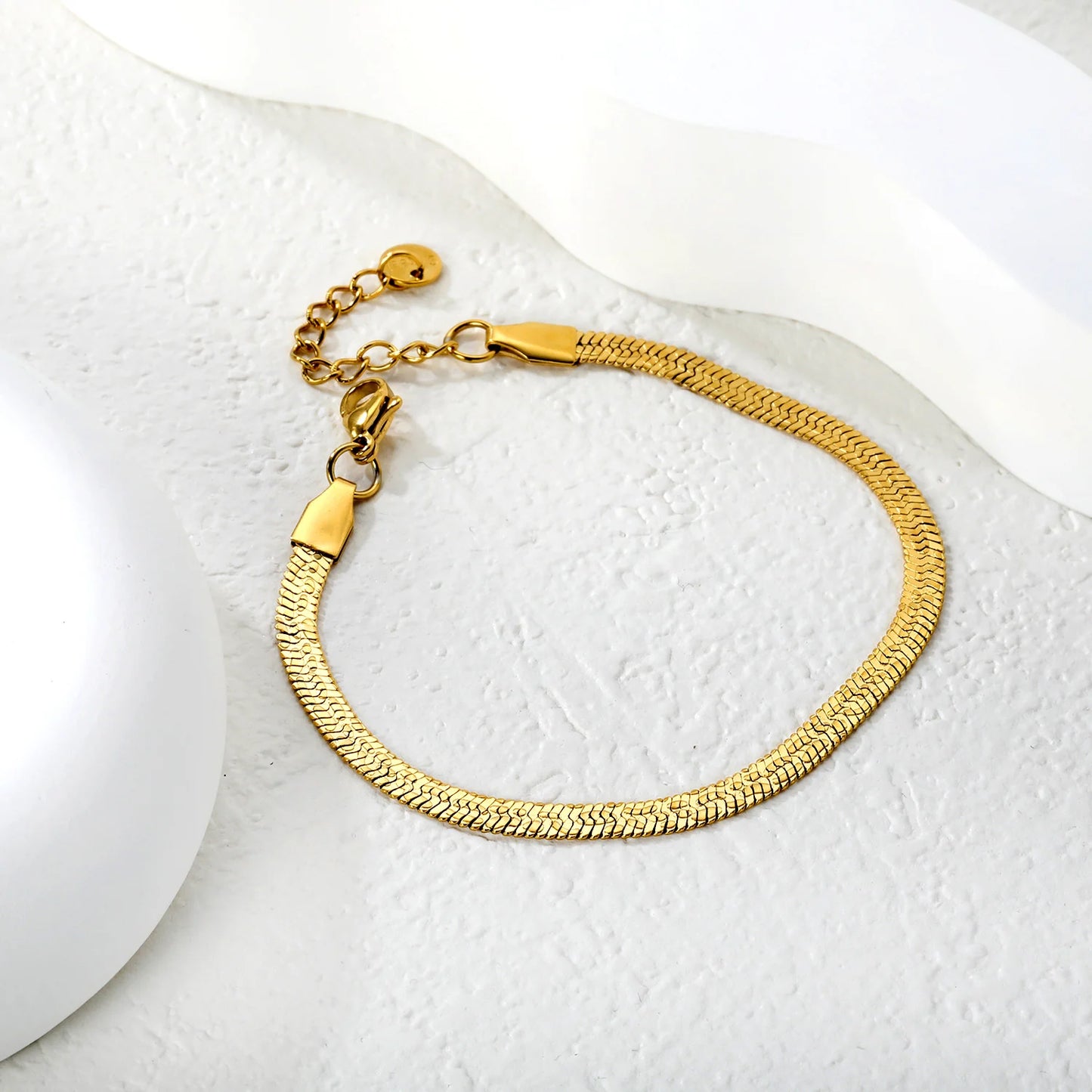 Blade Chain Bracelet – 18K Gold-Plated Snake Chain Stainless Steel Wrist Bracelet for Women