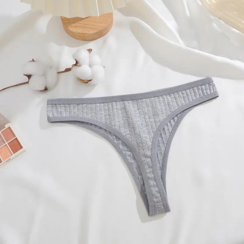 7Pcs/Set Cotton Thread Thongs Underwear Seamless Breathable Bikini T-Back G-Strings Panties Female Low Waist Sexy Lingerie S-XL