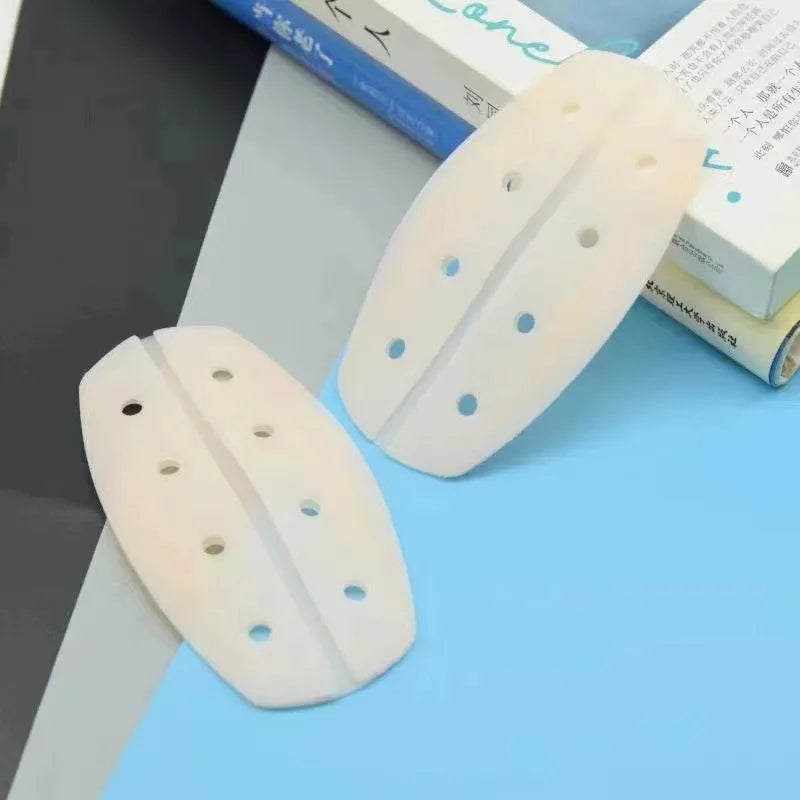 Silicone Bra Strap Cushion Pads – Non-Slip Shoulder Protectors for Pain Relief (One Size, 3 Colors)