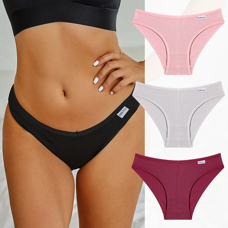 3-Pack Plus Size Cotton Brief Panties – Soft Breathable Low-Rise Underwear for Women (M–4XL, 11 Color Sets)