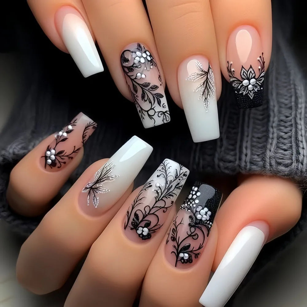 Short Coffin Press-On Nails – Stars & Moon, 24-Piece Set