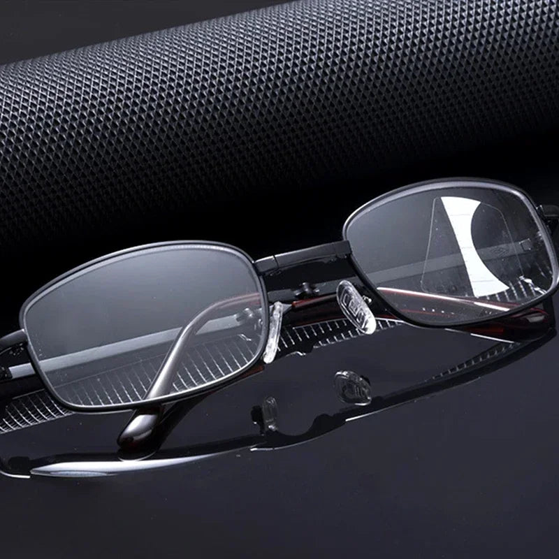 Foldable Reading Glasses | Gold-Tone Frame, +1.00 to +4.00