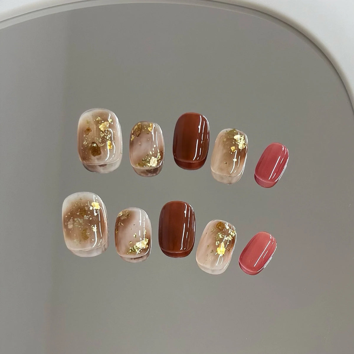 Short Caramel Press-On Nails – Handmade Leopard & Amber Designs, 10 Pieces