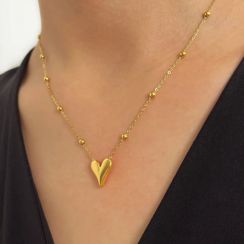 LUXUKISSKIDS Teardrop Necklaces Non-Fading Unique Design Waterdrop Pendant Necklace for Women Fashion Minimalist Chic Accessorie