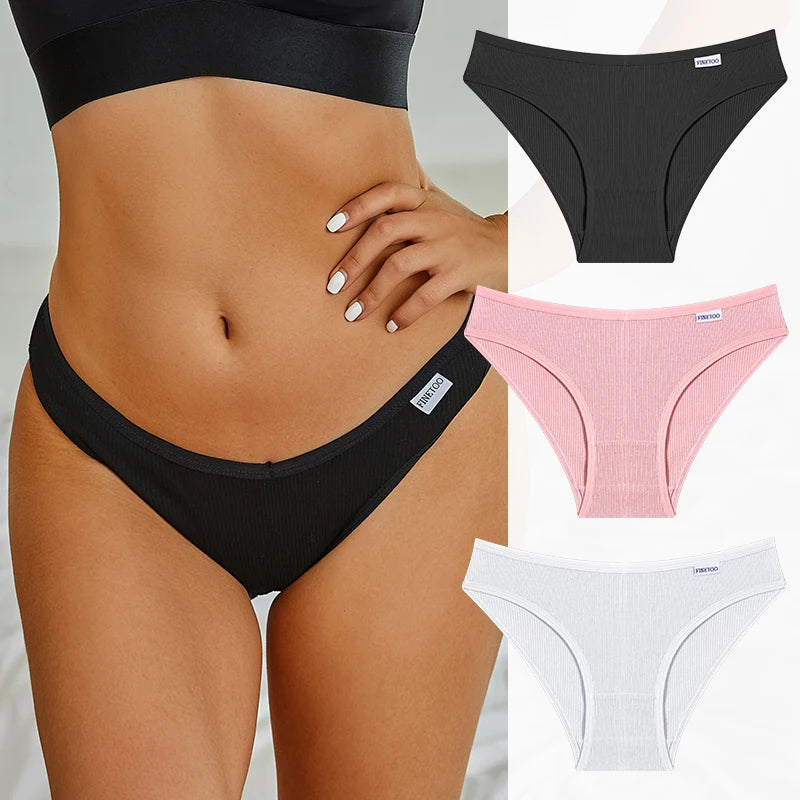 3-Pack Plus Size Cotton Brief Panties – Soft Breathable Low-Rise Underwear for Women (M–4XL, 11 Color Sets)