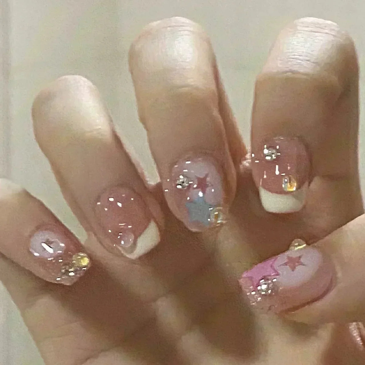 Short Press-On Nails - French Tip, Bow & Glitter Designs, 24 Pieces