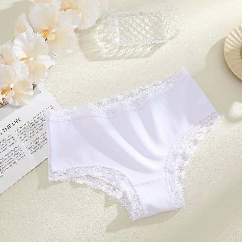 3-Pack Seamless Cotton Brief Panties – Breathable Low-Rise Underwear for Women (S–2XL, 8 Color Sets)