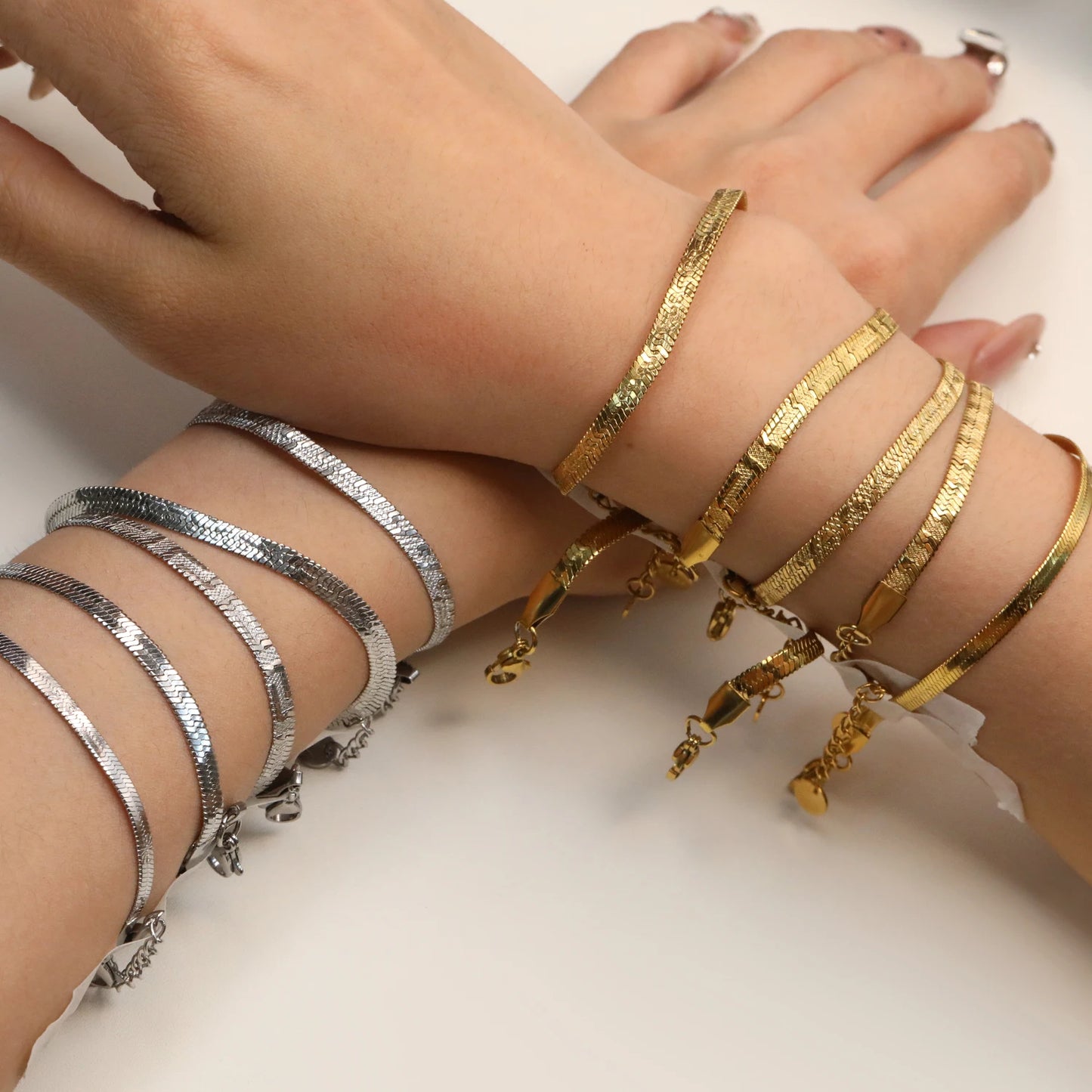 Blade Chain Bracelet – 18K Gold-Plated Snake Chain Stainless Steel Wrist Bracelet for Women