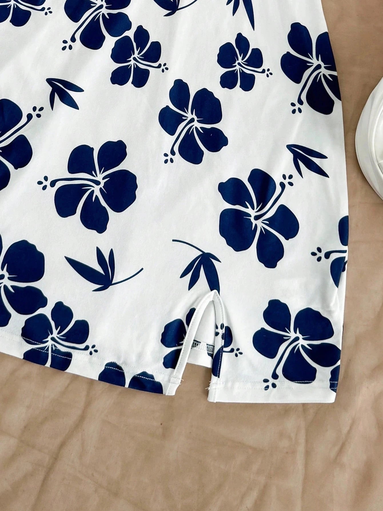 Women's Sexy Vacation Style U-Neck Flower Print Open Back Side Slit Mini Dress for Spring/Summer