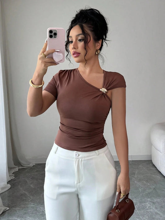 Y2K Asymmetric Neckline Sleeveless Vest – Metal Detail Slim Fit | Minimalist Casual Top
