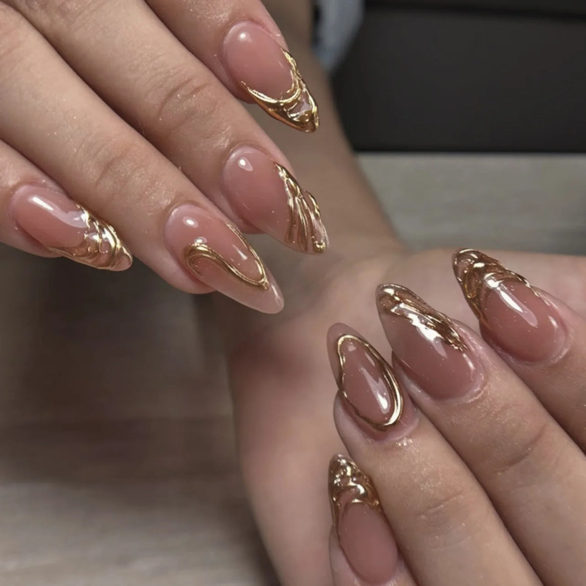 Medium Almond Cat Eye Press-On Nails - Glitter & Gold-Tone Designs, 24 Pieces