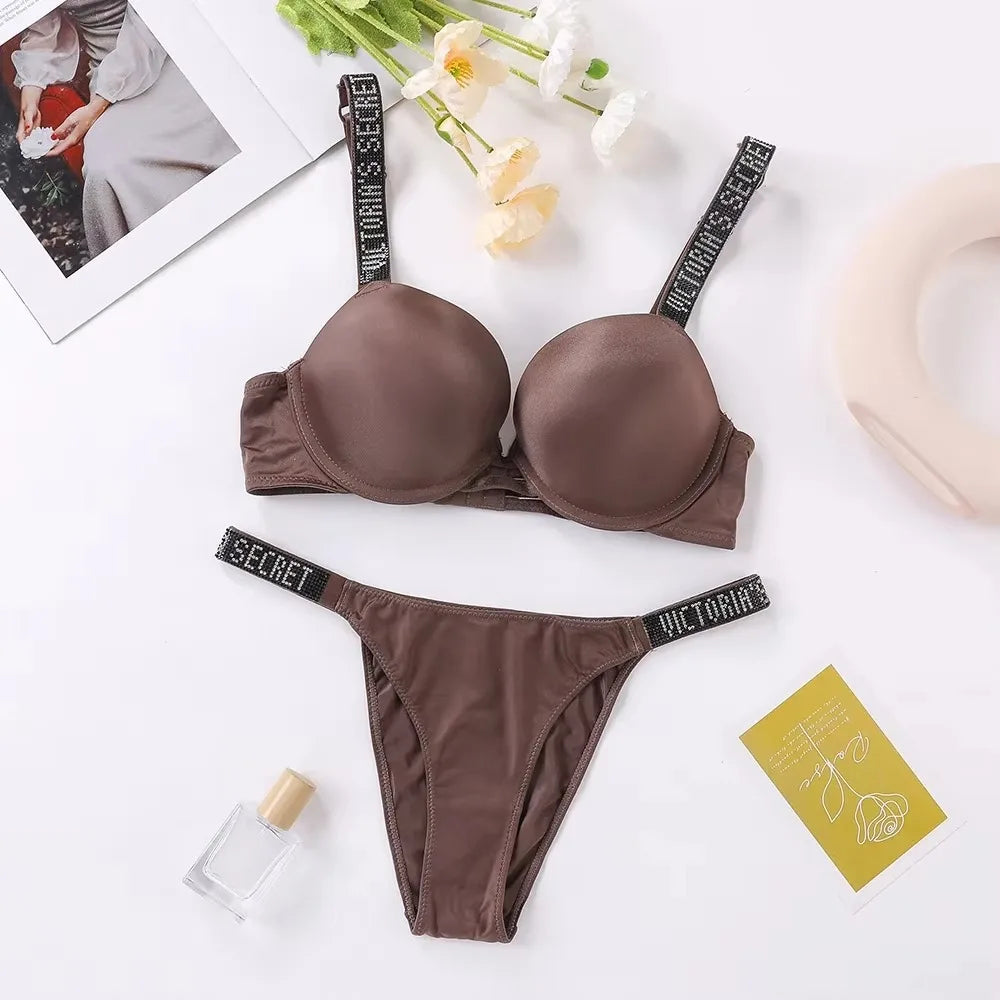 Women's Classic Lace Trim Bra & Panty Set – Supportive Adjustable Lingerie