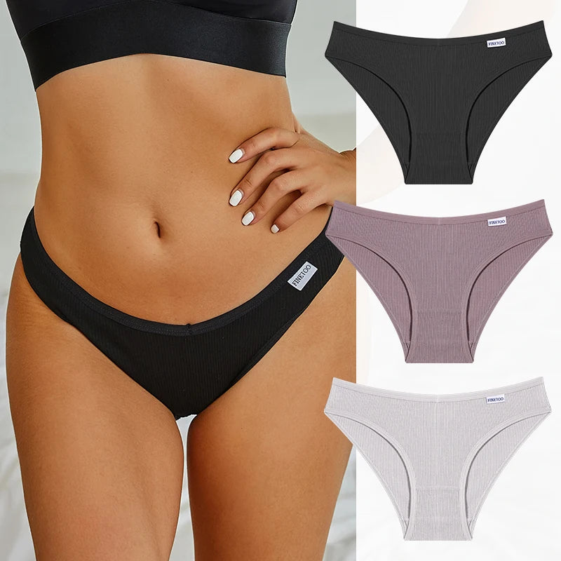 3-Pack Plus Size Cotton Brief Panties – Soft Breathable Low-Rise Underwear for Women (M–4XL, 11 Color Sets)